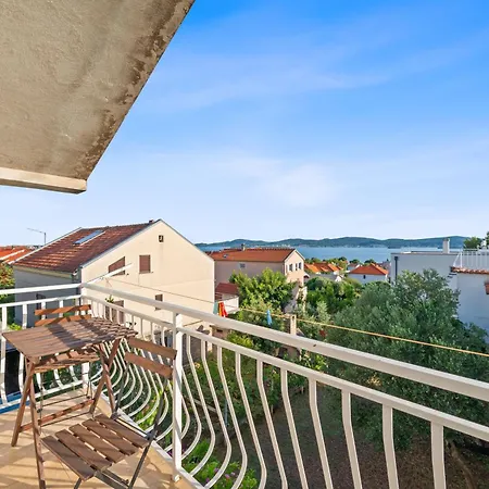 Petrina Apartamento Sveti Filip i Jakov