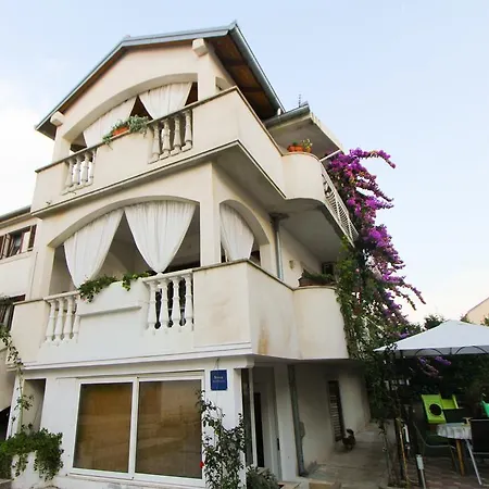 Petrina Apartment Sveti Filip i Jakov
