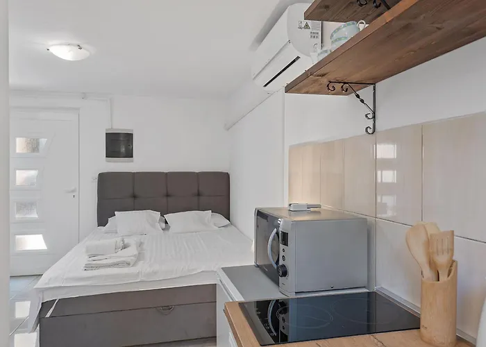 Appartement Petrina Sveti Filip i Jakov