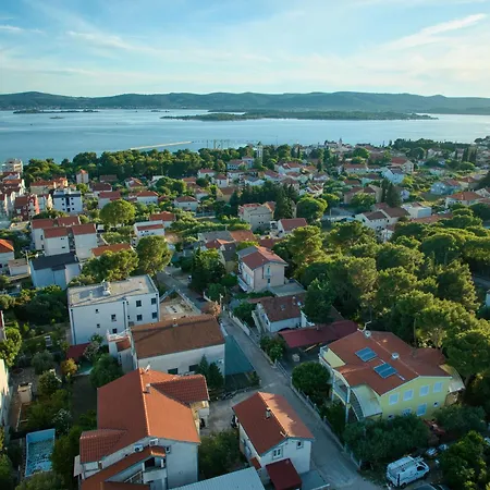 Petrina Apartment Sveti Filip i Jakov